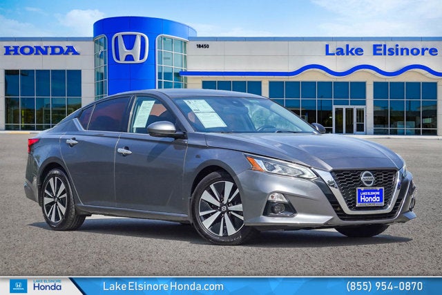 2020 Nissan Altima SV