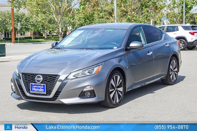 2020 Nissan Altima 2.5 SV