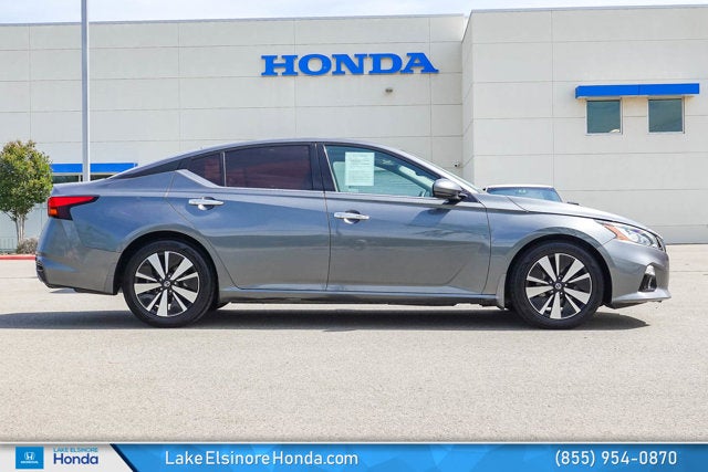 2020 Nissan Altima 2.5 SV