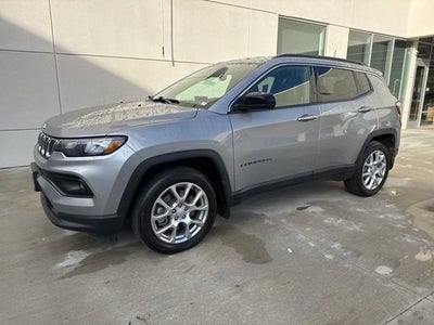 2024 Jeep Compass Latitude Lux
