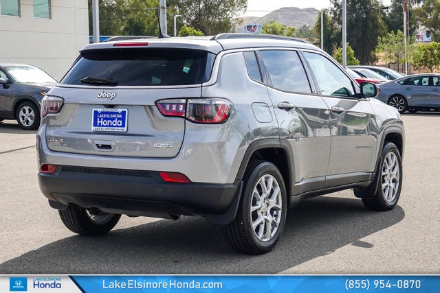 2024 Jeep Compass Latitude Lux
