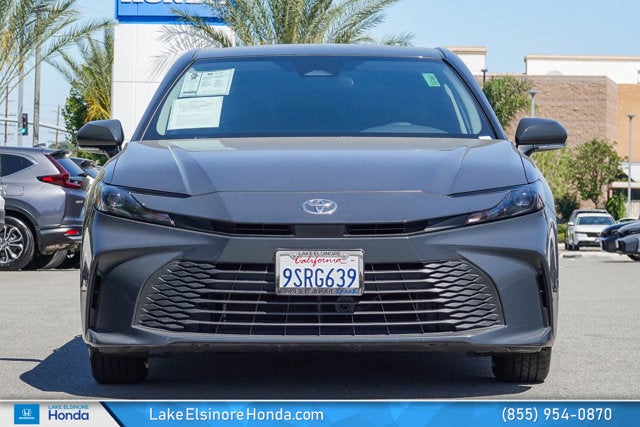 2025 Toyota Camry LE