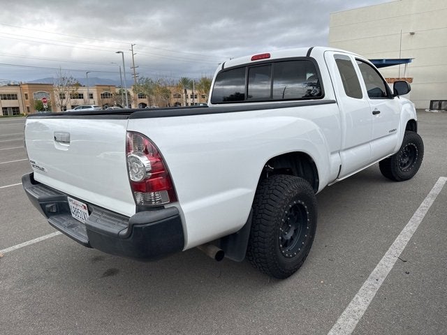2015 Toyota Tacoma Base