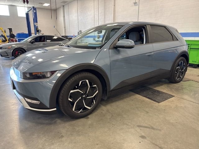 2024 Hyundai IONIQ 5 SE