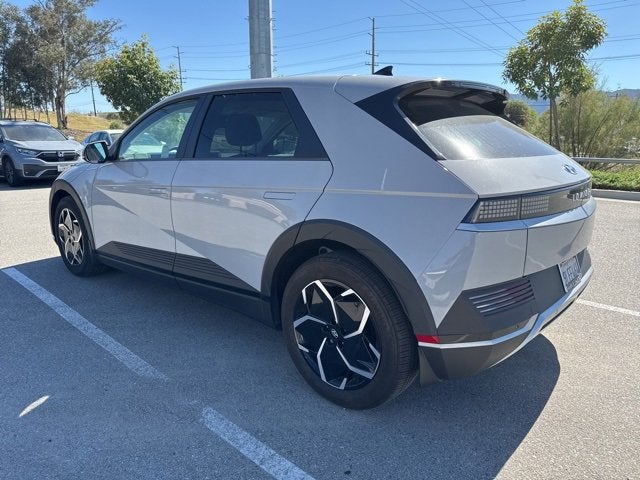 2024 Hyundai IONIQ 5 SE