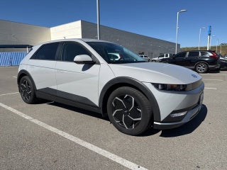 2024 Hyundai IONIQ 5 SE