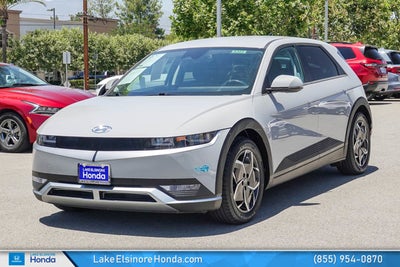 2024 Hyundai IONIQ 5 SEL