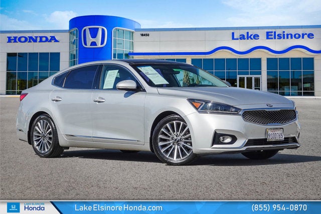 2017 Kia Cadenza Premium