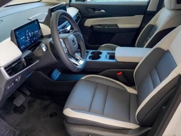 2025 Honda Prologue Front Seat