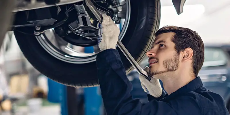 Honda Alignment Service at Lake Elsinore Honda near Riverside